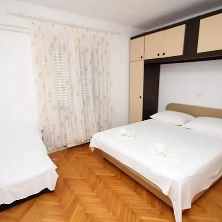 Appartement Toni *